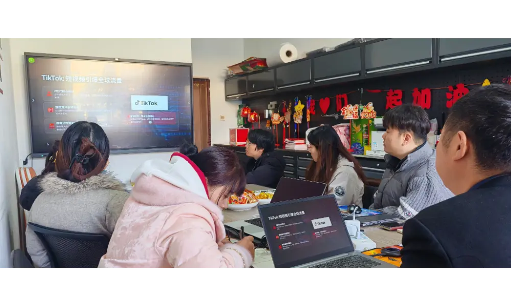 Menyambut Tahun Baru Cina dengan Penyelesaian Menara Kuasa