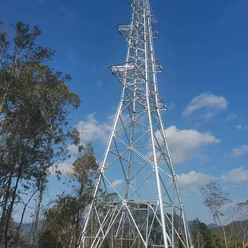 Menara voltan tinggi logam lurus